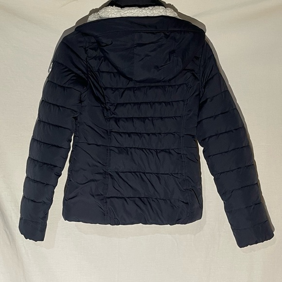 Women’s Hollister Winter Jacket | Size S - Picture 2 of 3